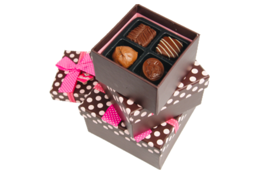 Cajas especiales ideal para el día de la secretaria Contrapalancadas con originales diseños con cinta y tapa pueden contener chocolates.

