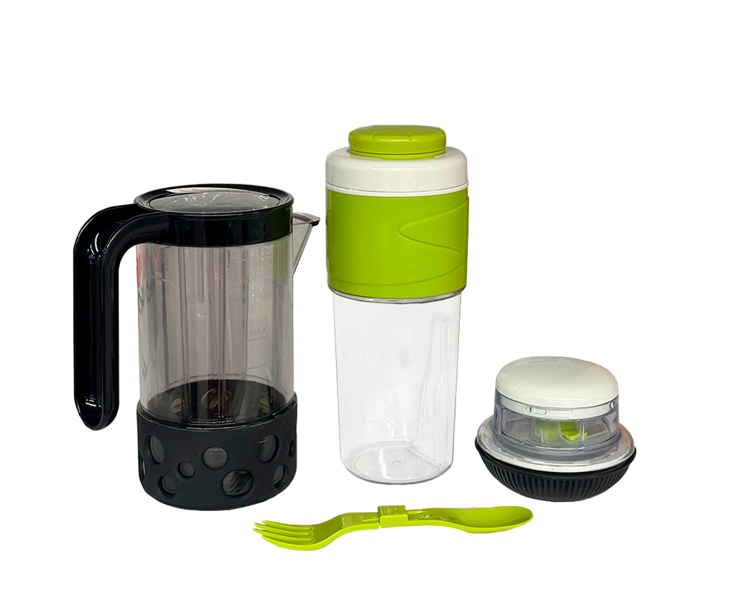 Incluye:


	KONSTAR® Café PRO.
	KONSTAR® Vaso procesador personal para ensaladas.
	KONSTAR® Mini procesador manual.

