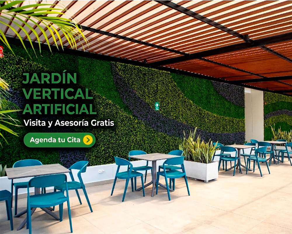 Variedad de plantas artificiales en Lima: desde maceteros minimalistas hasta palmeras sintéticas con protección UV para exteriores.